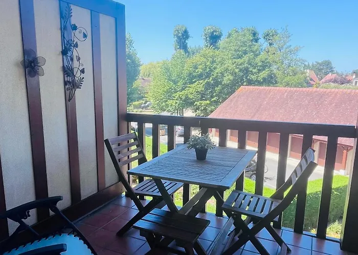 L'ancre Rouge Apartament *